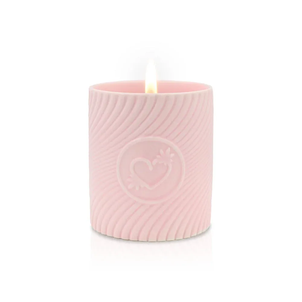 HighOnLove Pink Massage Candle Litchi Martini - Image 2