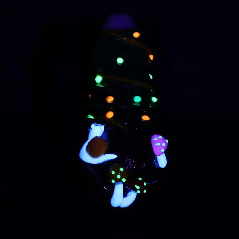 Shroom Xmas Tree Enamel Resin Sculpted Glass Spoon Pipe - 5" - Image 2
